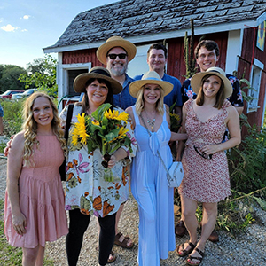 Lindsey with family